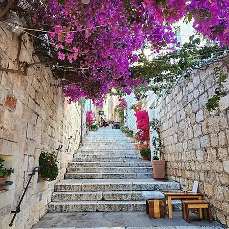 Nanna's Little Paradise Апартаменти *