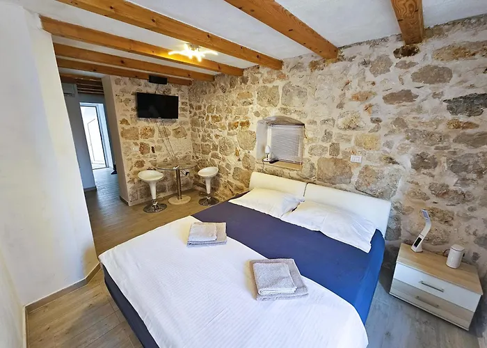 Апартаменти Nanna's Little Paradise