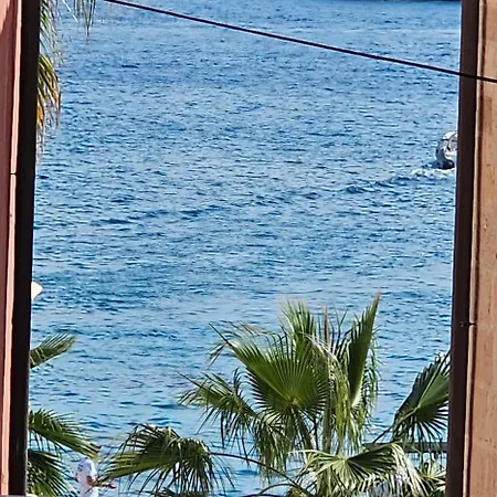 Nanna's Little Paradise Hvar Town