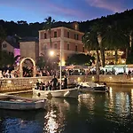 Nanna's Little Paradise Διαμέρισμα